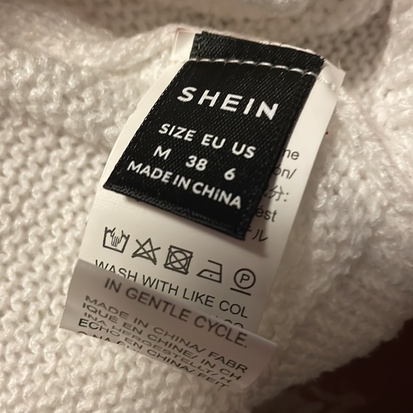 Heart Sweater ❤️ - Picture 8 of 14